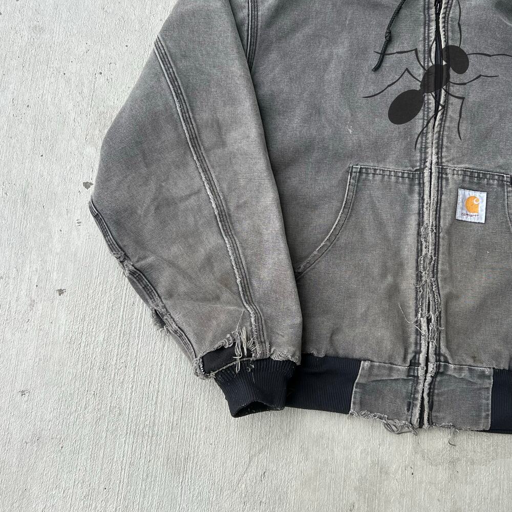 Carhartt faded black thrashed hooded work wear jacket - Picture 9 of 13